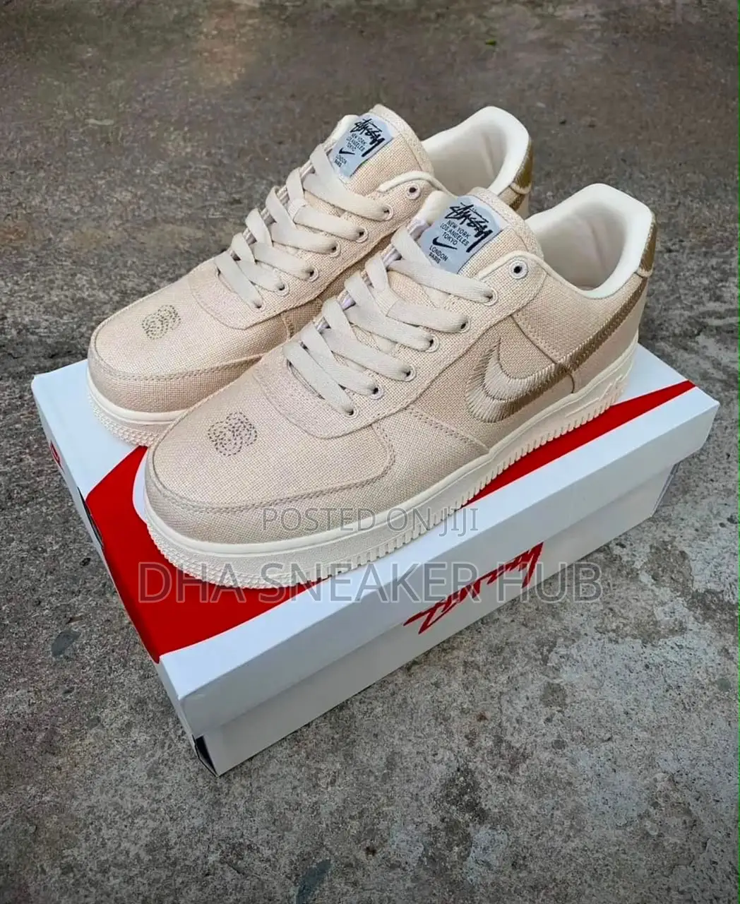 Nike AirForce 1 Cream Classic Sneakers