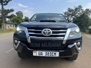Toyota Fortuner 3.0 D Turbo AWD 2016 Black