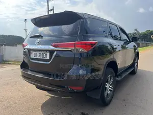 Toyota Fortuner 3.0 D Turbo AWD 2016 Black