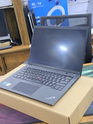 Laptop Lenovo ThinkPad T14s Gen 2 16GB Intel Core i5 SSD 512GB