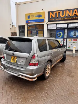 Subaru Forester 2.0 X Trend 2007 Gray