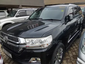 Toyota Land Cruiser 2015 Black