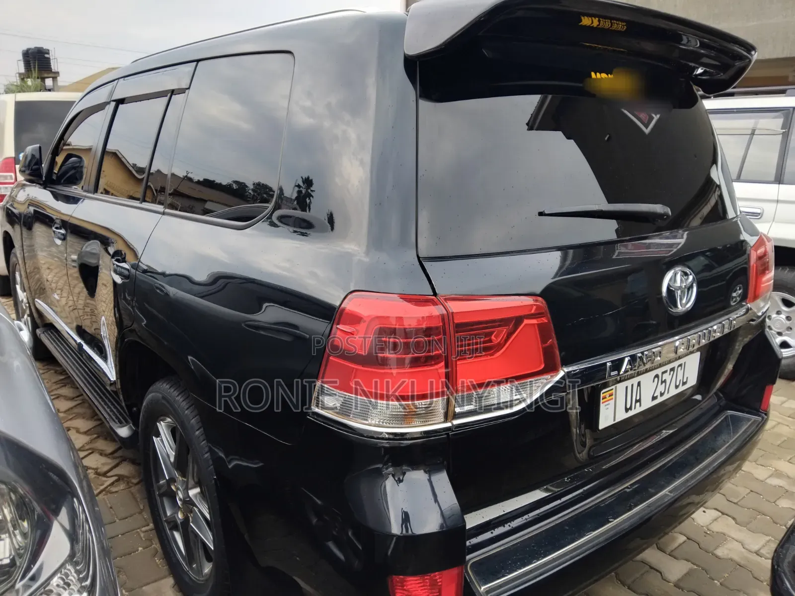 Toyota Land Cruiser 2015 Black
