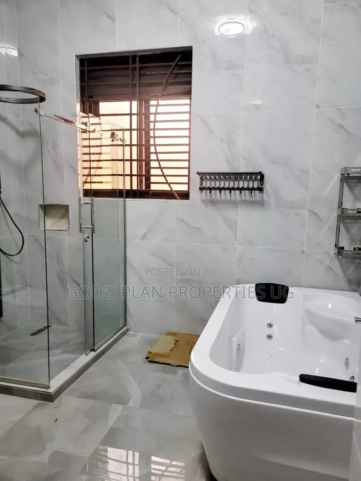 4bdrm Apartment in Bunga Estate, Central Division for rent