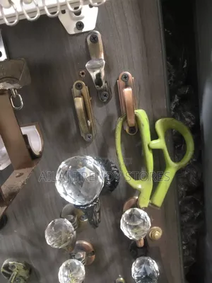 Curtain Tieback Wallhooks