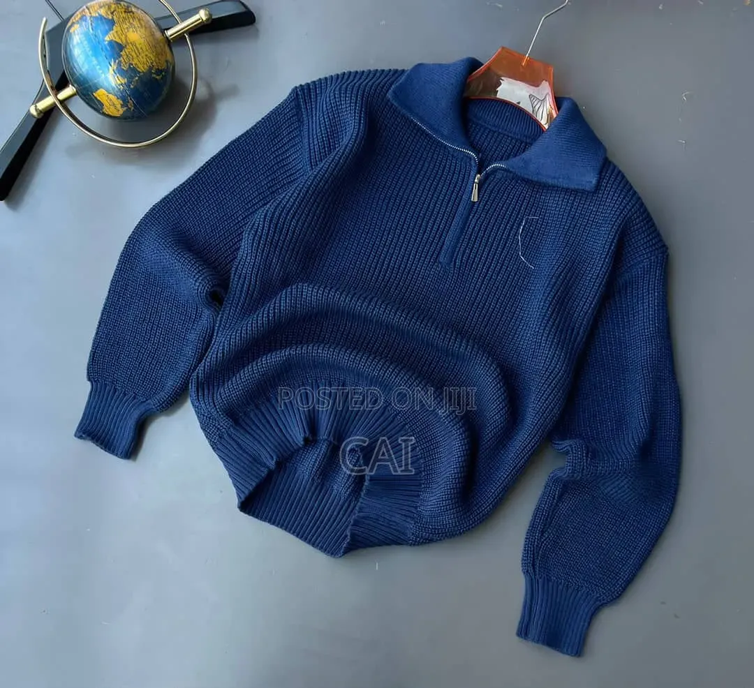 Cream/Navy Blue Collar Fold Quarter Zip Sweater