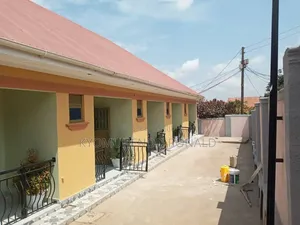 1bdrm Bungalow in Kisaasi, Nakawa for rent