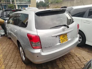 Toyota Corolla Fielder 2011 Silver