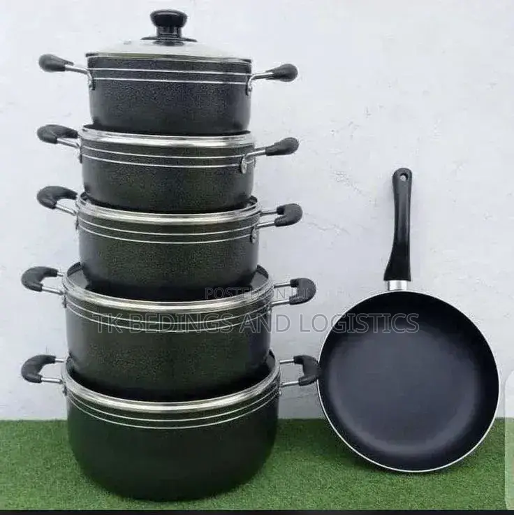 Six Piece Tornado Cook Ware Dishes