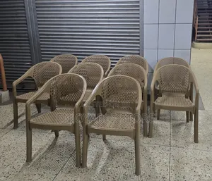 Polymeshed Arm Plastic Chairs Plastic Chairs