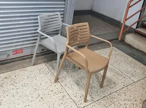 Bb2 Plastic Chairs Plastic Chairs Resorts Kitchen Bars Dining