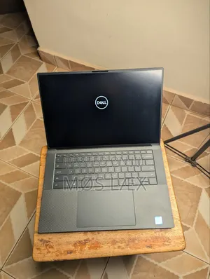 Laptop Dell Precision 5550 16GB Intel Core i7 SSD 1T