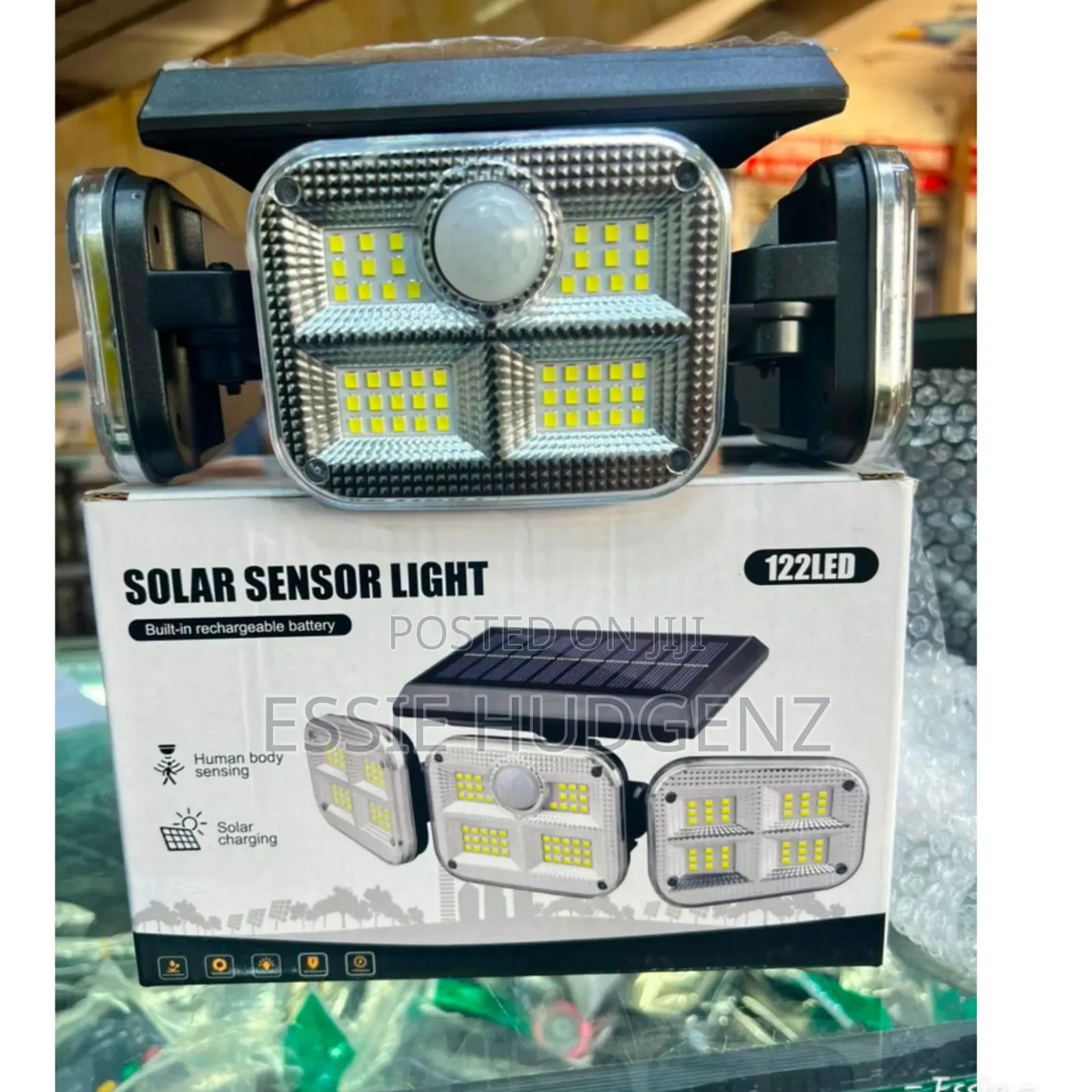 122 LED Solar Sensor Light