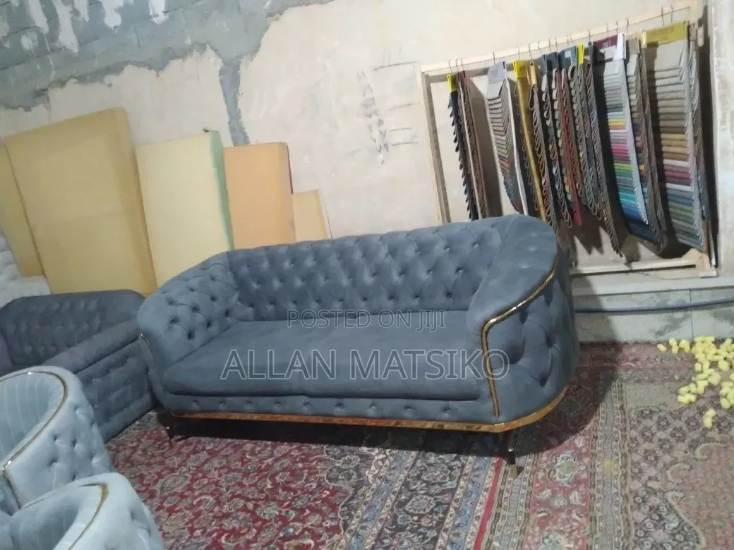2seater Sofa Available