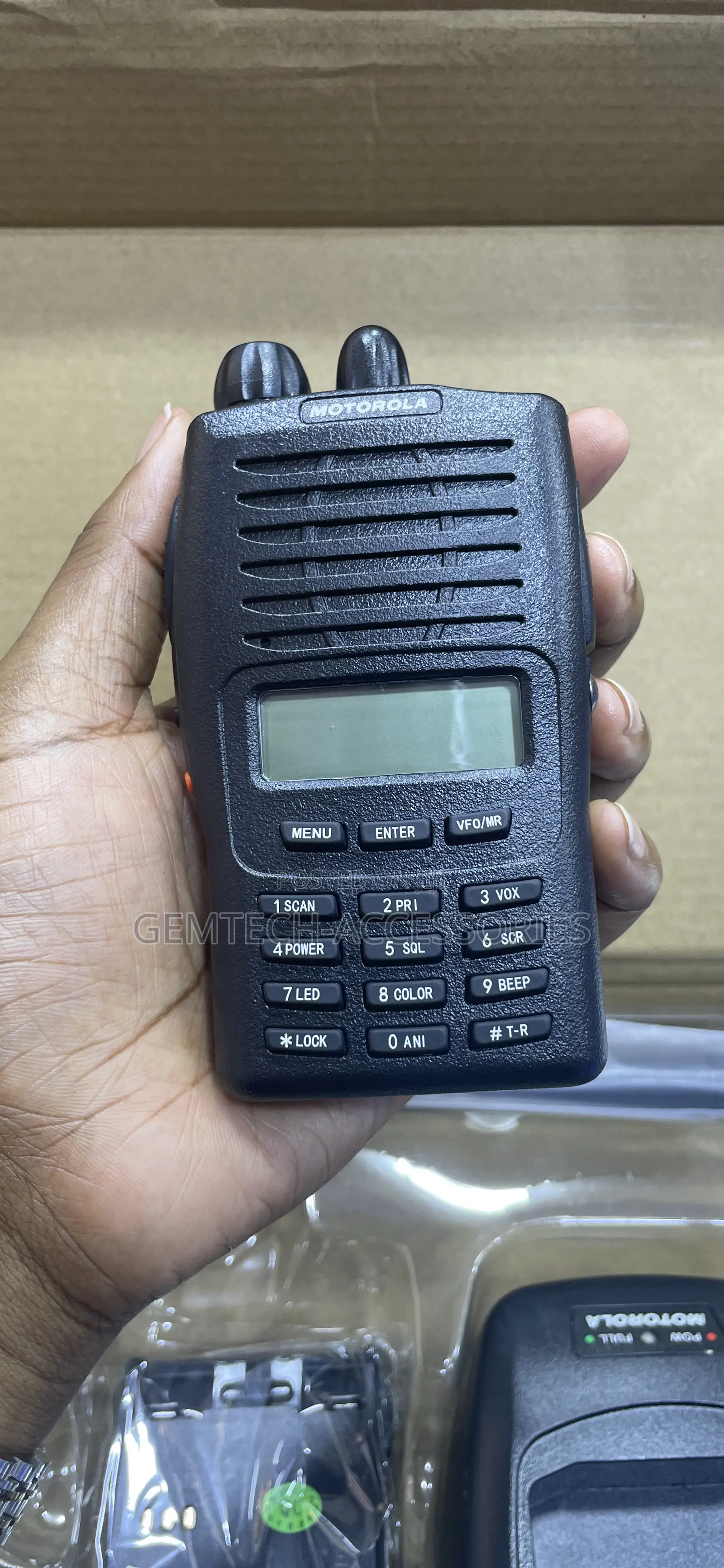 Motorola Mt -777 ( 3-5 Km)