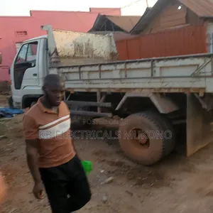 Isuzu Juston