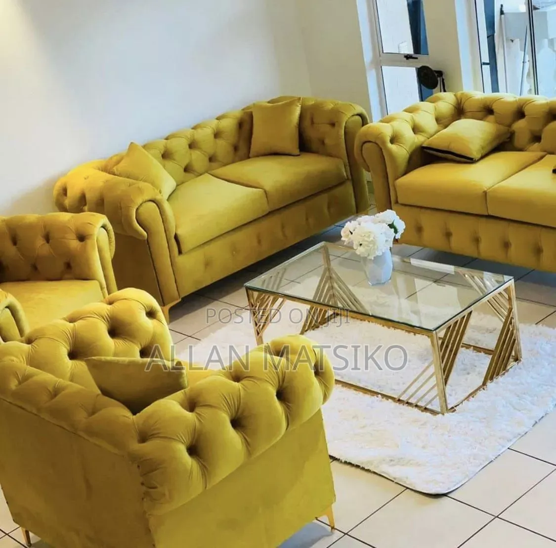 Sofa Set Available