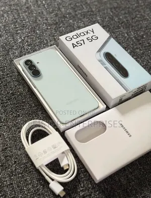 New Samsung Galaxy A57 256 GB Green