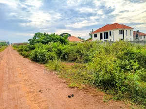 Entebbe Ozana Estate Kabaale