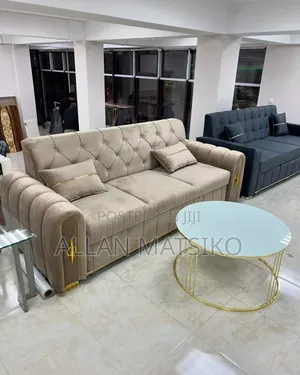 Sofa Set Available for Sale