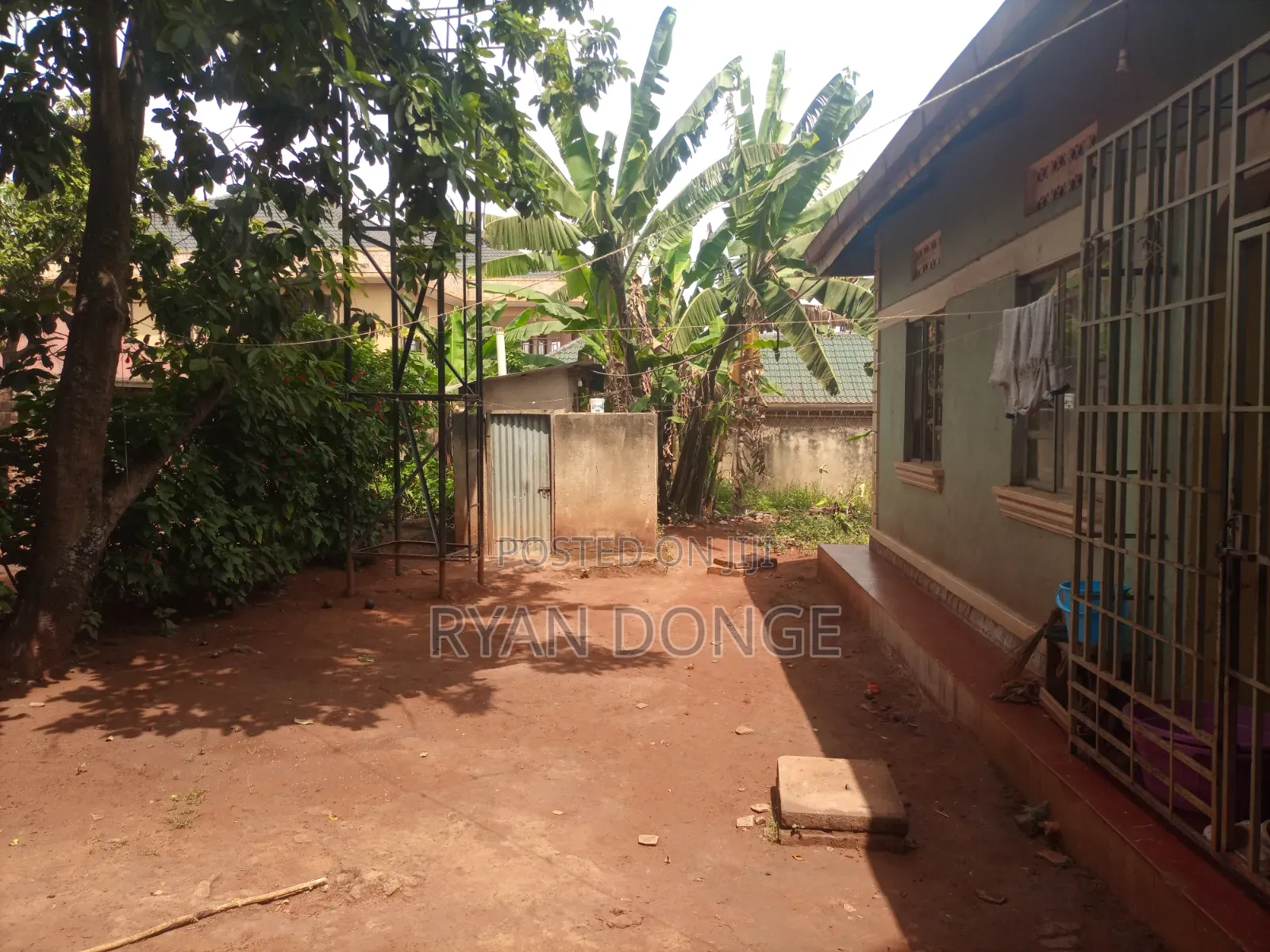 3bdrm House in Wakiso / Wakiso for sale