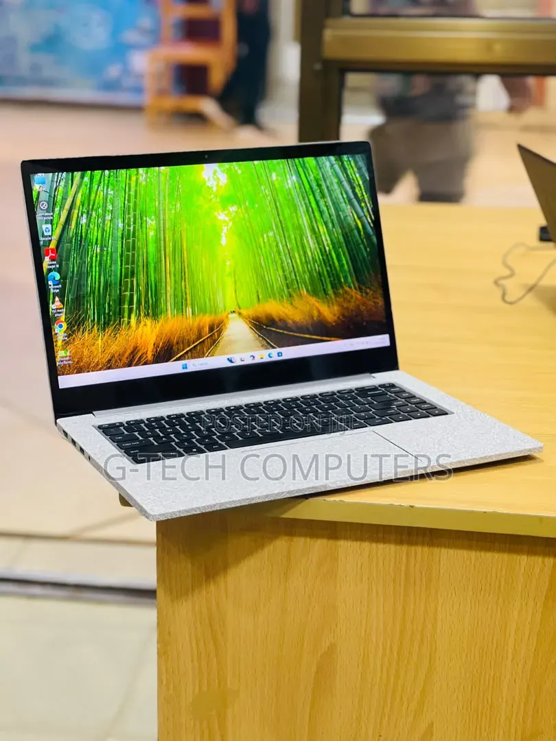 New Laptop MSI GX733 16GB Intel Core i7 SSD 512GB