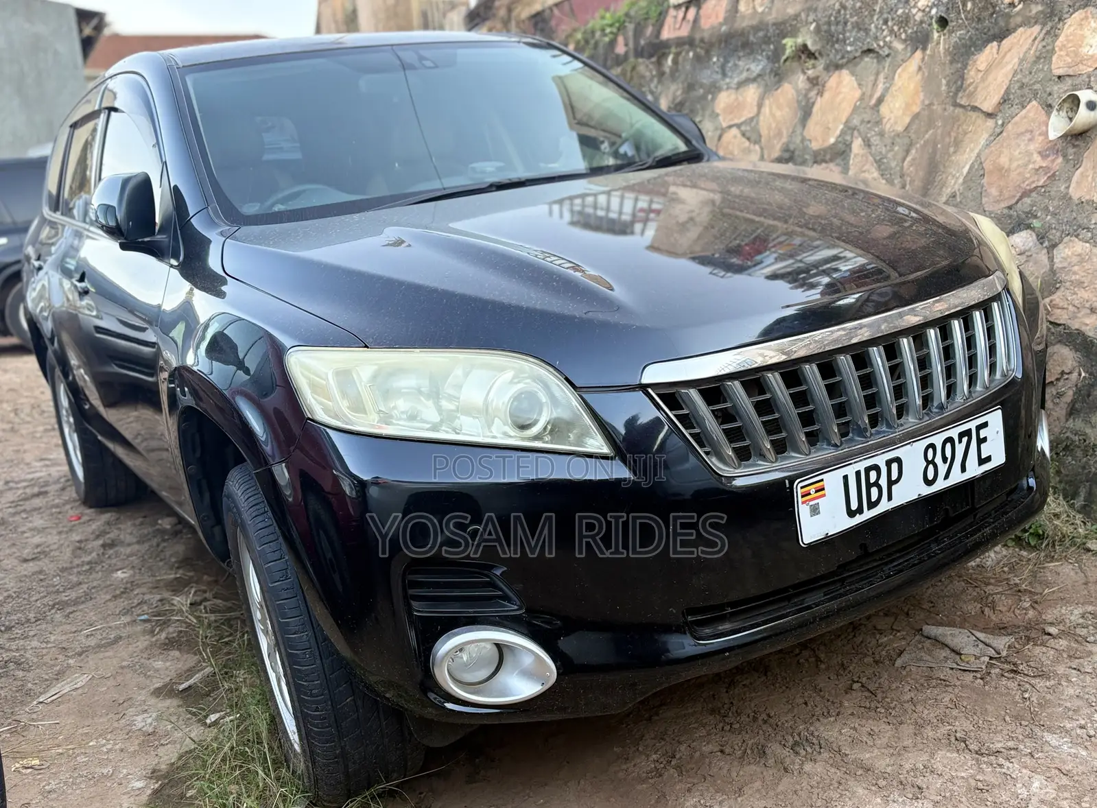 Toyota Vanguard 2012 Black