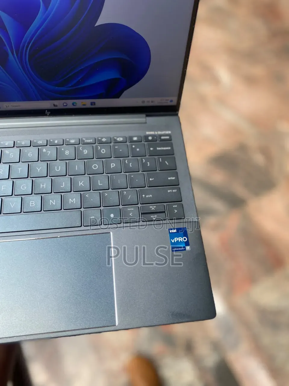 Laptop HP Dragonfly G4 32GB Intel Core i7 SSD 512GB