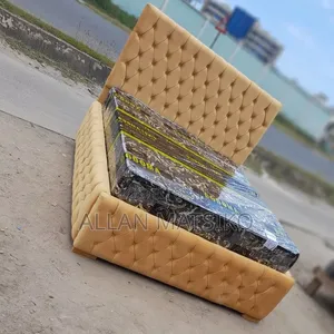 Modern Bed With Buttons
