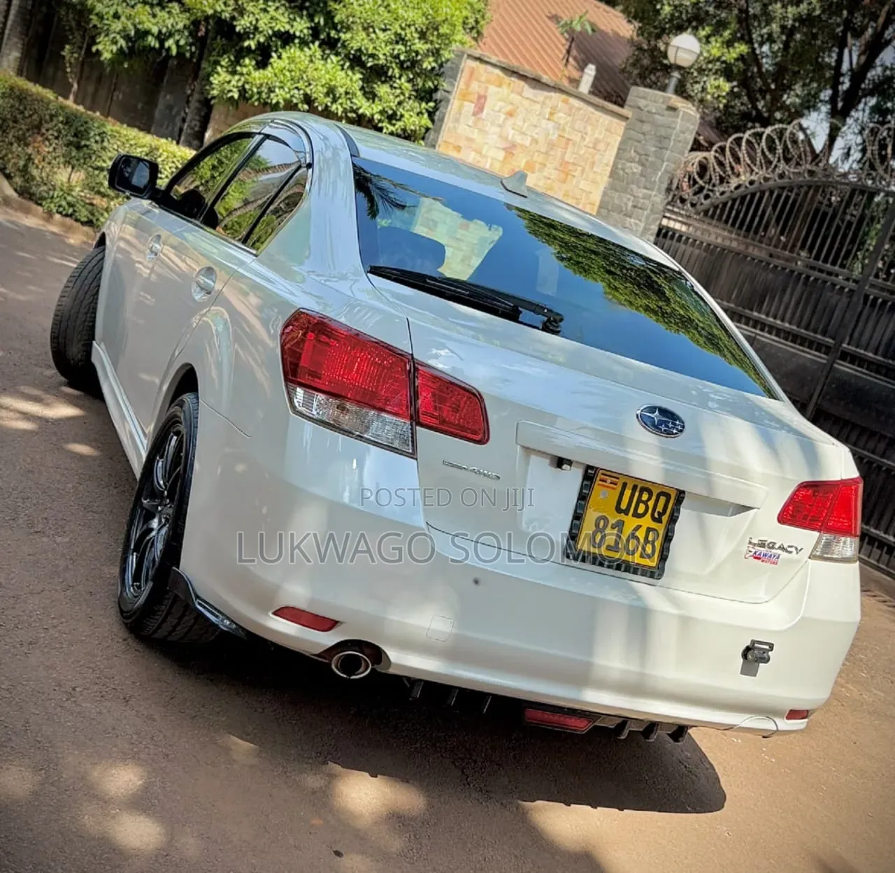 Subaru Legacy 2010 White