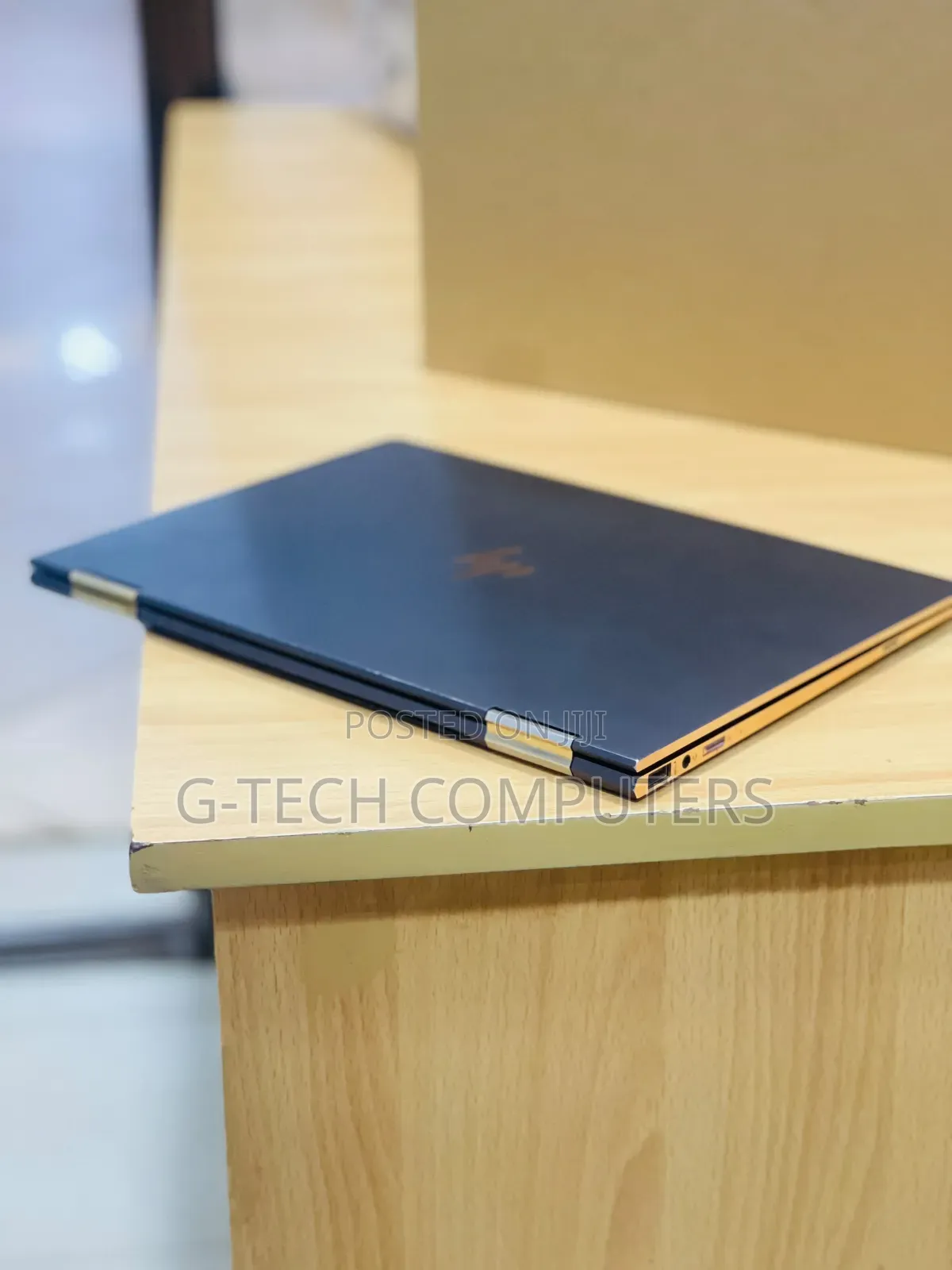 New Laptop HP Spectre X360 13 16GB Intel Core i7 SSD 256GB