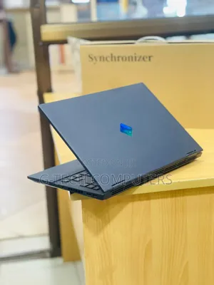 New Laptop HP Omen 15 16GB AMD Ryzen 5 SSD 512GB