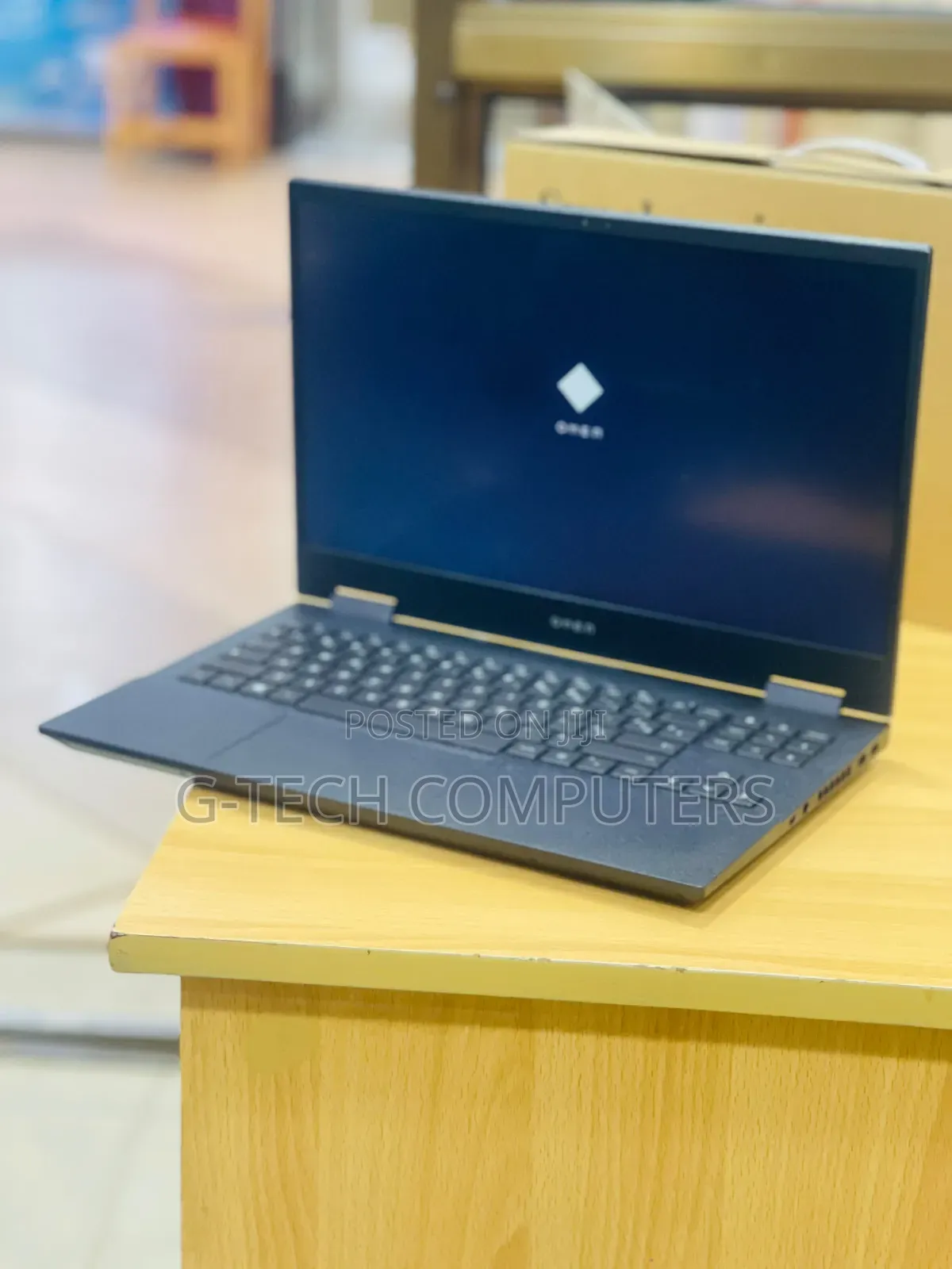 New Laptop HP Omen 15 16GB AMD Ryzen 5 SSD 512GB