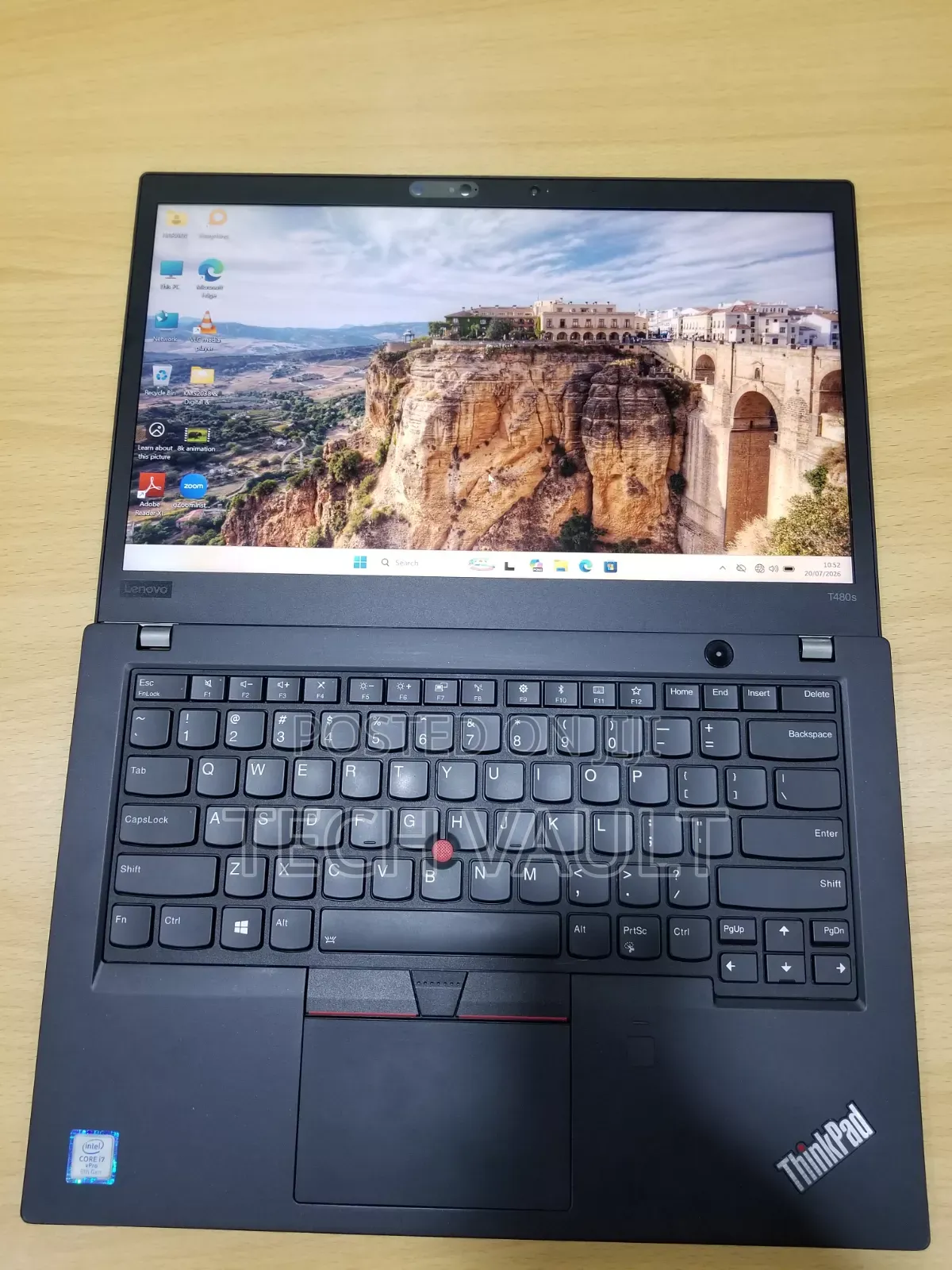 New Laptop Lenovo ThinkPad T480s 16GB Intel Core i5 SSD 256GB