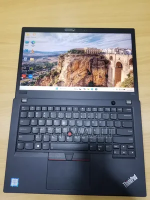 New Laptop Lenovo ThinkPad T480s 16GB Intel Core i5 SSD 256GB