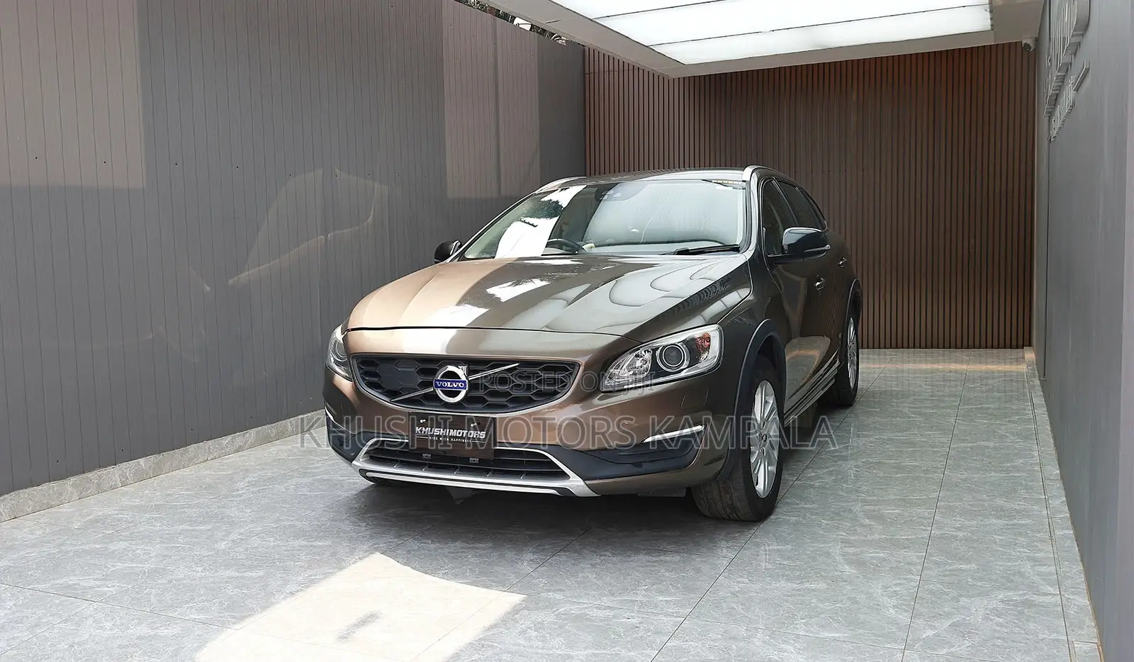 Volvo V60 2017 Brown