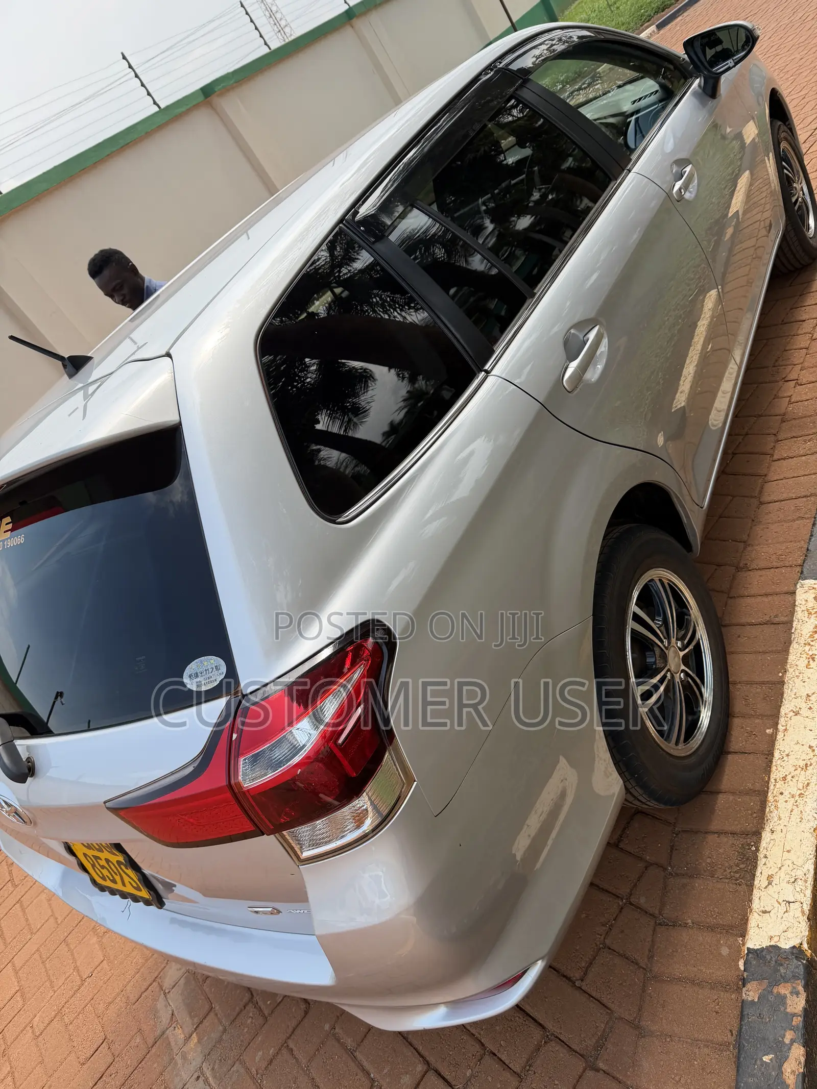 Toyota Corolla Fielder 1.5 Petrol AWD 2015 Silver