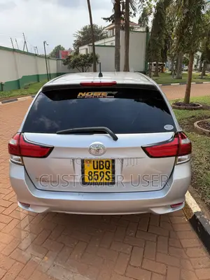 Toyota Corolla Fielder 1.5 Petrol AWD 2015 Silver