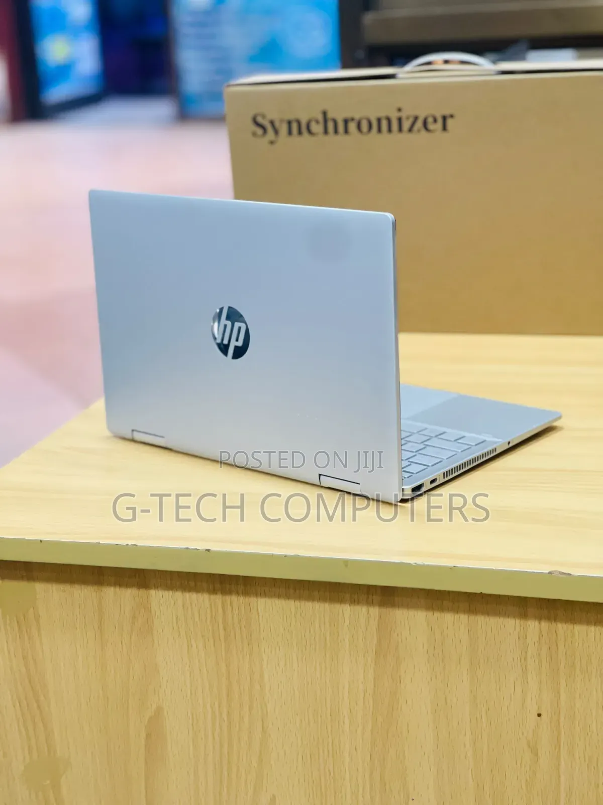 New Laptop HP Pavilion x360 8GB Intel Core i7 SSD 512GB