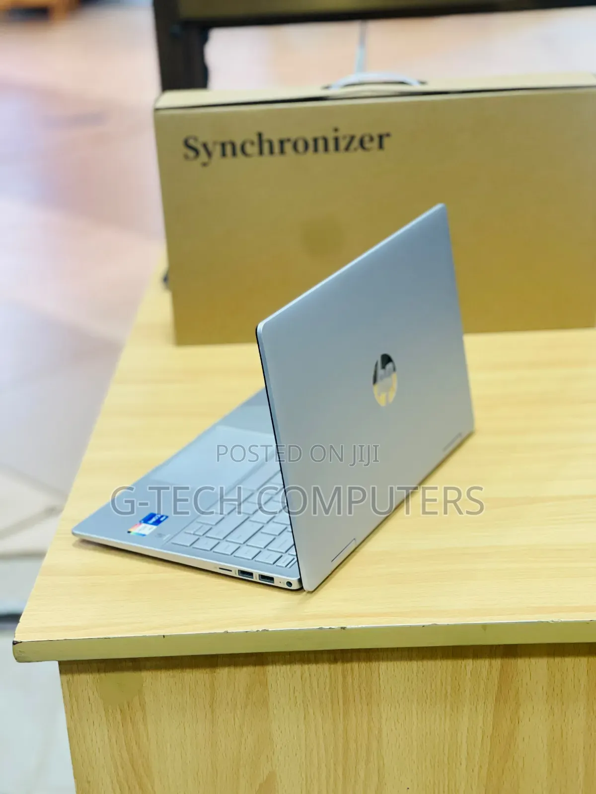 New Laptop HP Pavilion x360 8GB Intel Core i7 SSD 512GB