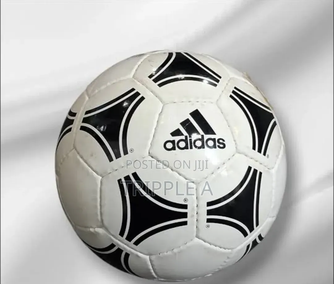 Adidas Tango Football