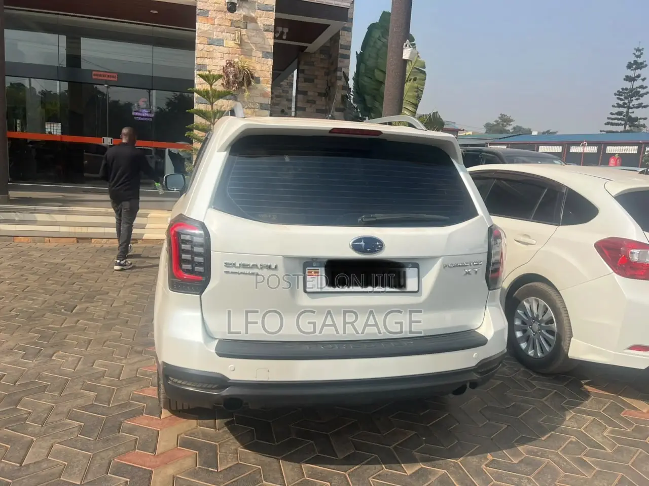 Subaru Forester 2.0XT Touring AWD 2017 White