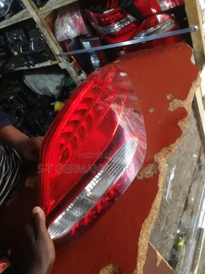 Tail/Rear Lights for Mercedes Benz W205 C200