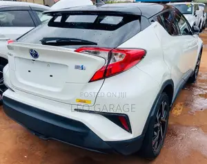 Toyota C-HR 2017 White