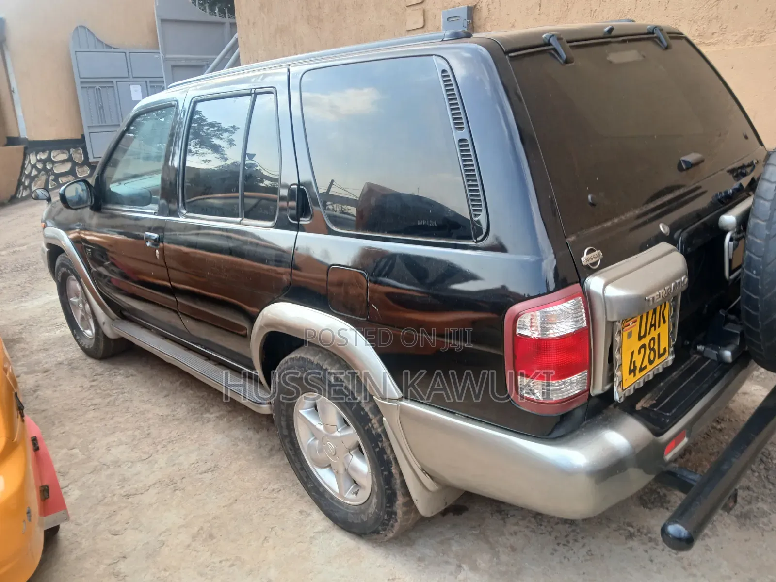 Nissan Terrano 2000 Black