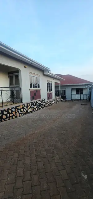 2bdrm Duplex in Division A for sale
