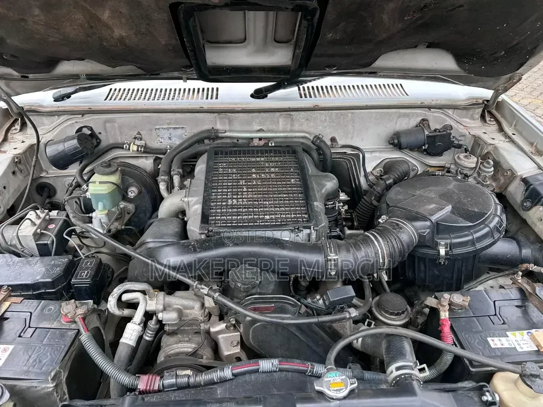 Toyota Land Cruiser Prado 2002 Silver
