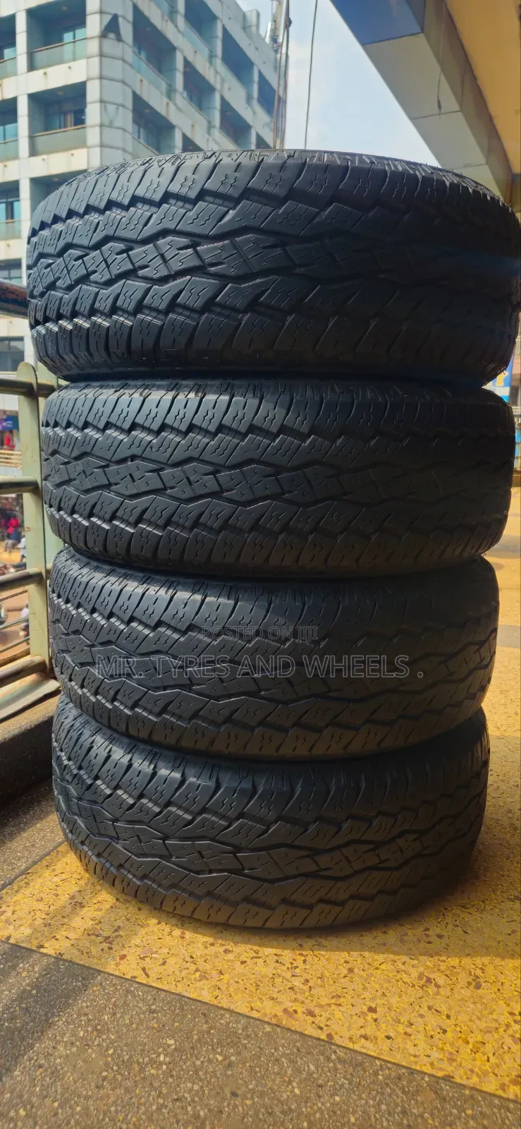 265 65 R17 Toyo Open Country 112H Japan Imported Tires 5years Warranty