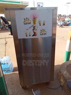 Commercial Ice Cream Making Machine