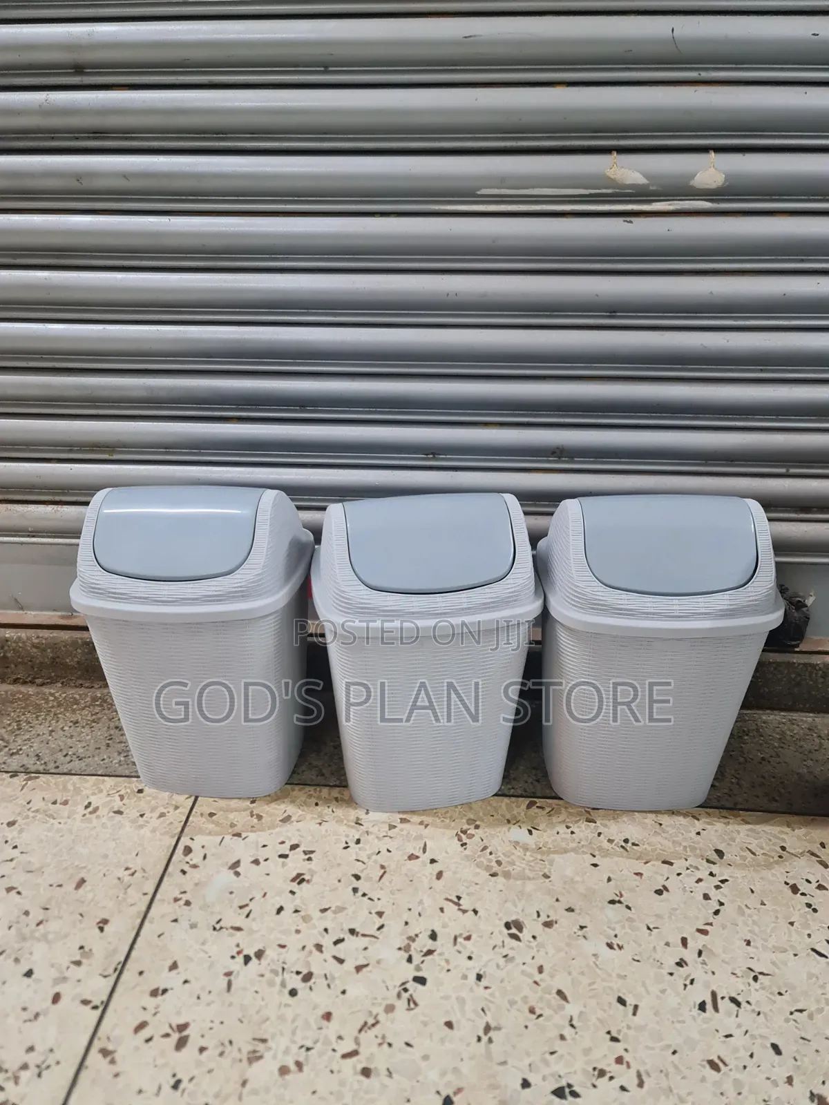 1pc Home Office Plastic Swing Dust Bins